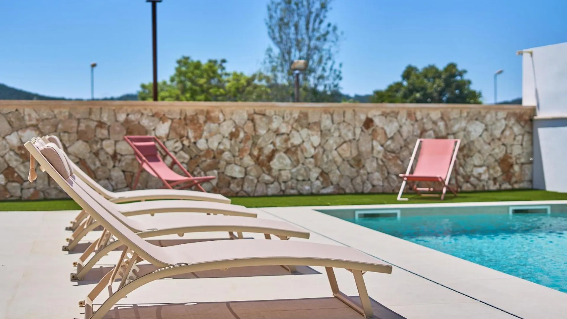 Villa Rafal بوريريس بيت للعطل