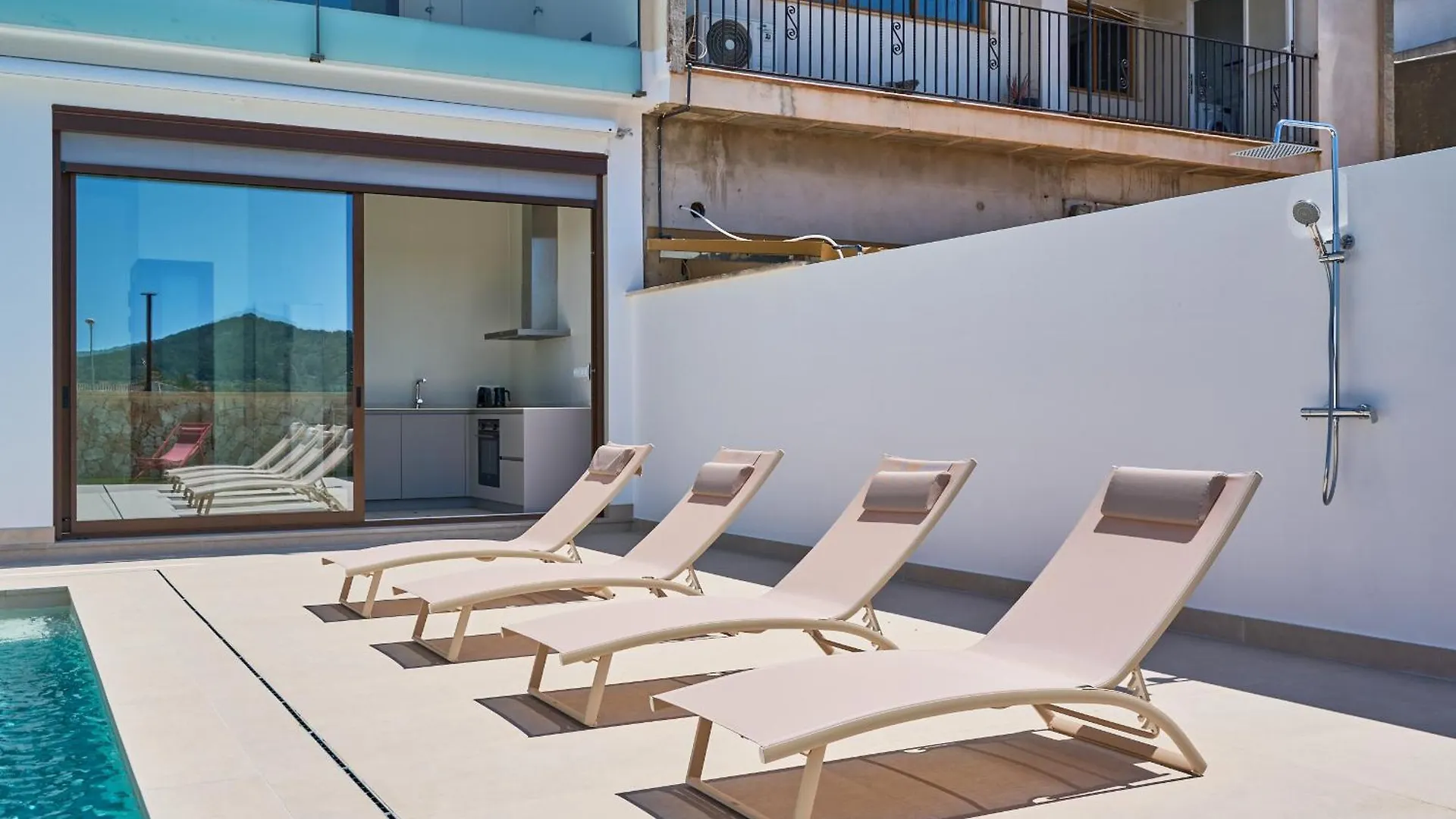 Villa Rafal بوريريس 0*,